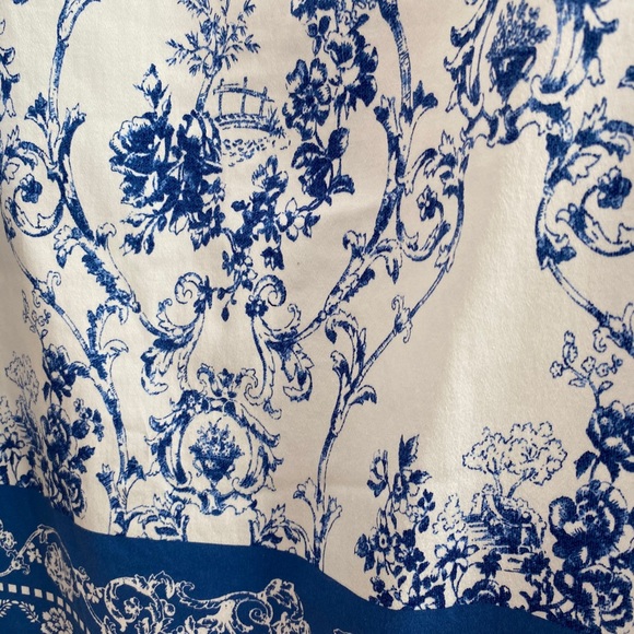 🌟🆕🌟 Beautiful NWT dress 👗 - Picture 5 of 5